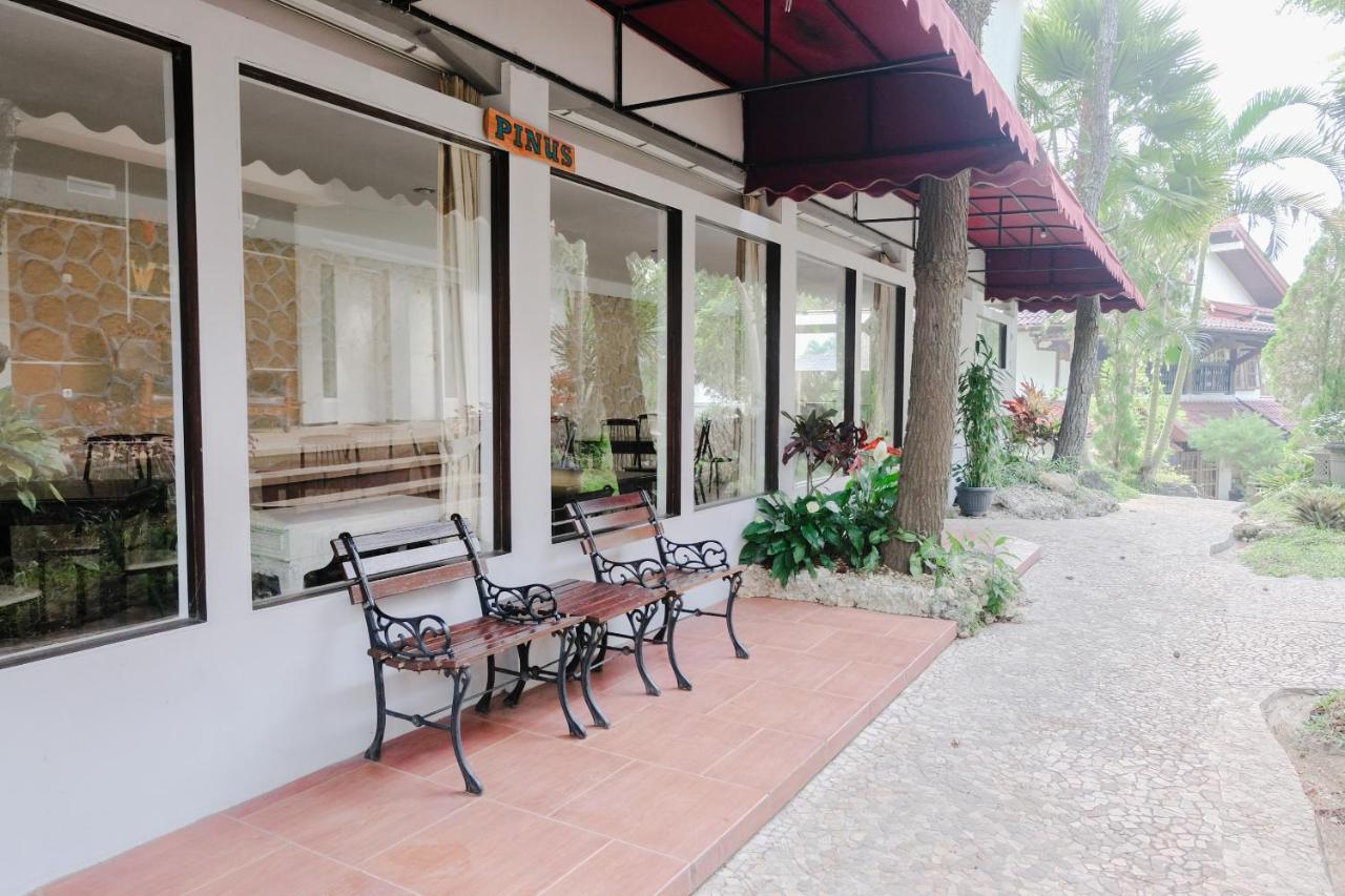 Oyo 803 Toetie Hotel Batu  Zewnętrze zdjęcie